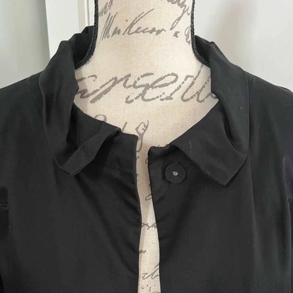 Sandro Black Round Ruffled Collar Jacket. Women's Size: XL. - Picture 2 of 8